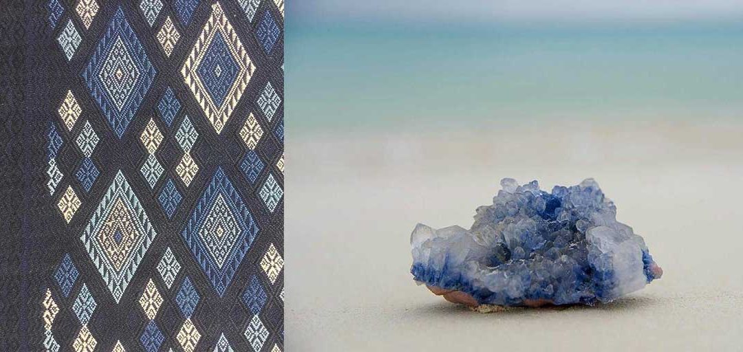 7/2 – 7/7 チャンタソン・インタヴォン、吉田 容子　 語りかける布と石 Vol.2 〜ラオスの織物と世界のクリスタル〜 | 愛でるギャラリー祝 MEDEL GALLERY SHU 帝国ホテルプラザ東京