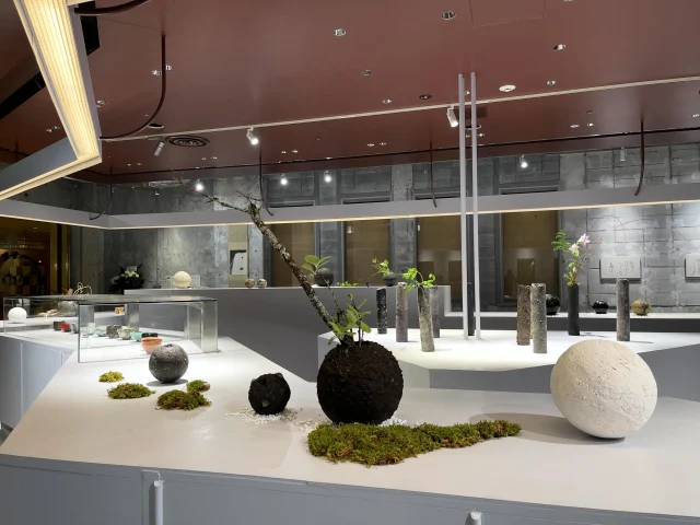【中古】 太陽をつかまえた Akira Fujimoto | 藤元明 ついに太陽をつかまえた March 6 – 24, 2026